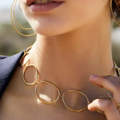 BDM Studio Court^grand collier Victoire